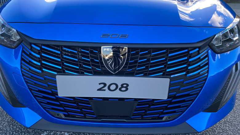 Peugeot 208 1.2 Hybrid 110 Allure 5dr e-DSC6 Petrol Hatchback